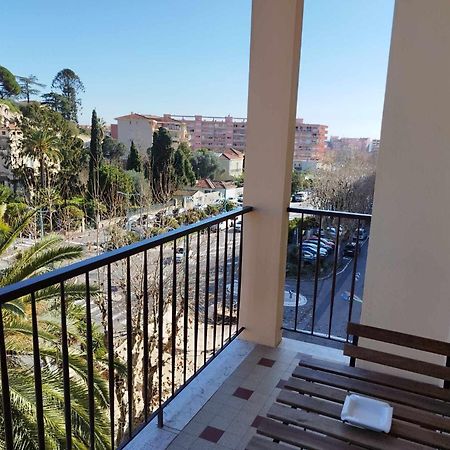 Appartement Moderne Refait A Neuf - 4 Couchages - Menton Bagian luar foto